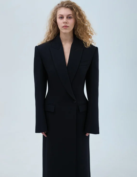 BLACK SILHOUETTE COAT